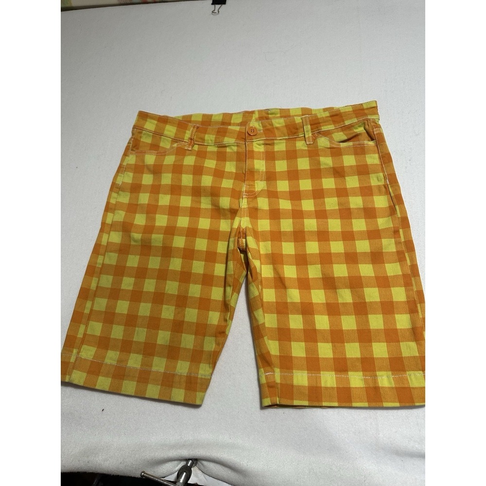 Shorty Juniors Orange& Yellow Checkered Shorty Skate shorts Y2K Look